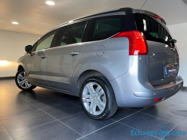 Peugeot 5008 1.6 BLUEHDI 116 ALLURE 7PL/TOIT/CAM
