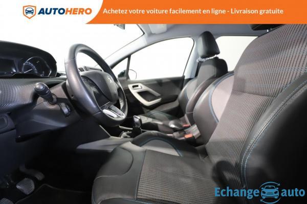 Peugeot 2008 1.2 e-THP Urban Cross 110 ch