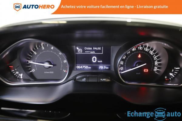 Peugeot 2008 1.2 e-THP Urban Cross 110 ch