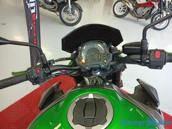 Kawasaki Z 900 GARANTIE CONTSRUCTEUR