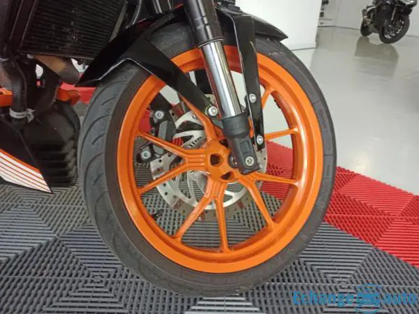 KTM DUKE 390 A2 GARANTIE 6 MOIS