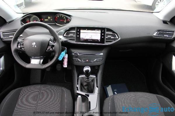 Peugeot 308 II (2) 1.2 PURETECH 110 S&S ACTIVE