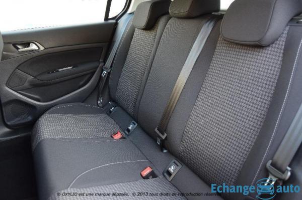 Peugeot 308 II (2) 1.2 PURETECH 110 S&S ACTIVE