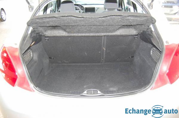 Peugeot 208 1.6 E-HDI 92 BMP6 Allure