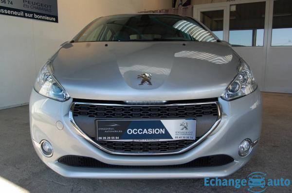 Peugeot 208 1.6 E-HDI 92 BMP6 Allure