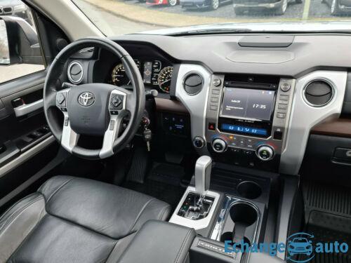 Toyota Tundra 5.7 V8 CrewMax Limited