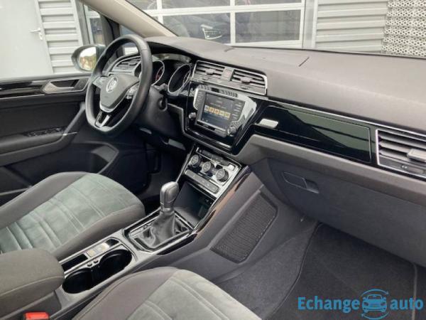 Volkswagen Touran 2.0 TDI 150 BMT DSG6 7pl Carat