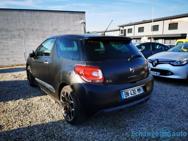 Citroën DS3 112 CV SPORT CHIC NOIR MAT SERIE LIMITé