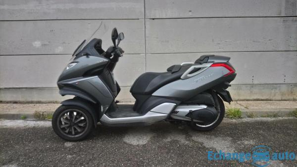 Peugeot METROPOLIS 400