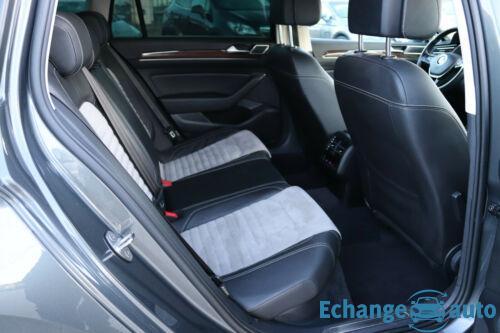 Volkswagen Passat Variant 4Motion R-Line