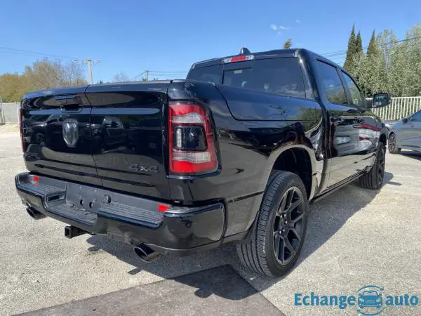 DODGE RAM 1500 LARAMIE SPORT CrewCab NIGHT EDITION V8 5.7L 2020