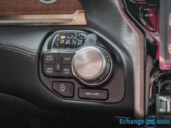 DODGE RAM 1500 CREWCAB 5.7L V8 LONGHORN