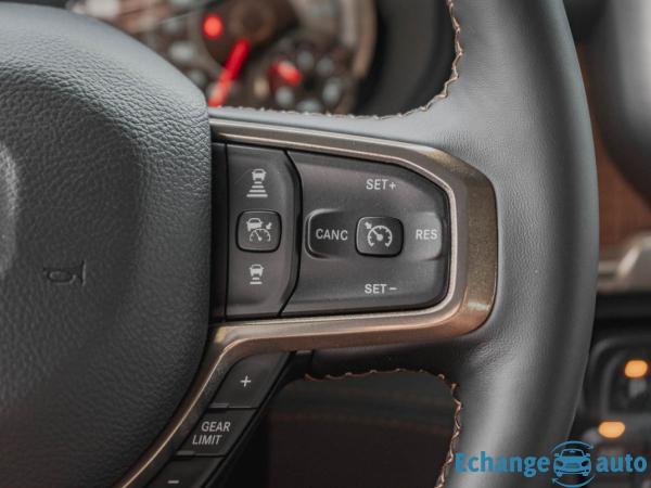 DODGE RAM 1500 CREWCAB 5.7L V8 LONGHORN