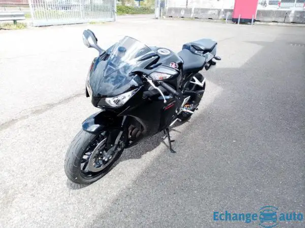 Honda CBR 1000 RR