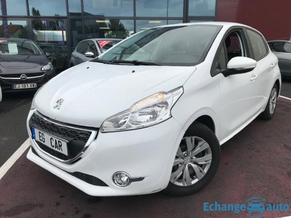 PEUGEOT 208 1.4 HDi 68CV Société 33 000KM/2015