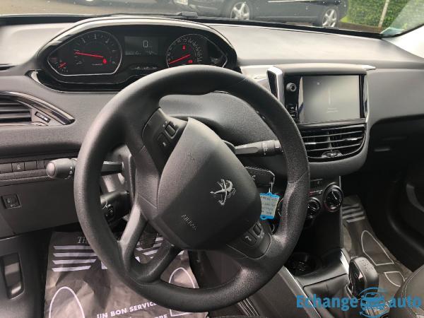 PEUGEOT 208 1.4 HDi 68CV Société 33 000KM/2015