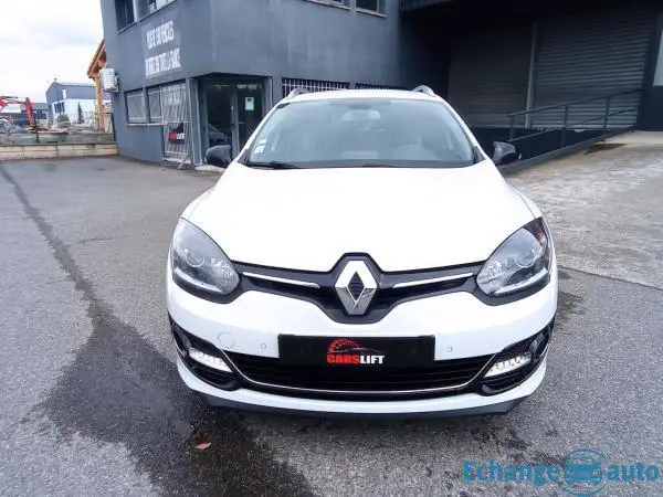 Renault Mégane III Ph 3 Estate 1.6 dCi BOSE 130 cv- FULL SUIVI