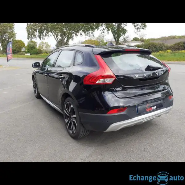 Volvo V40 Cross Country 2.0 TDI 120 ch Oversta edition - GARANTIE 6 MOIS