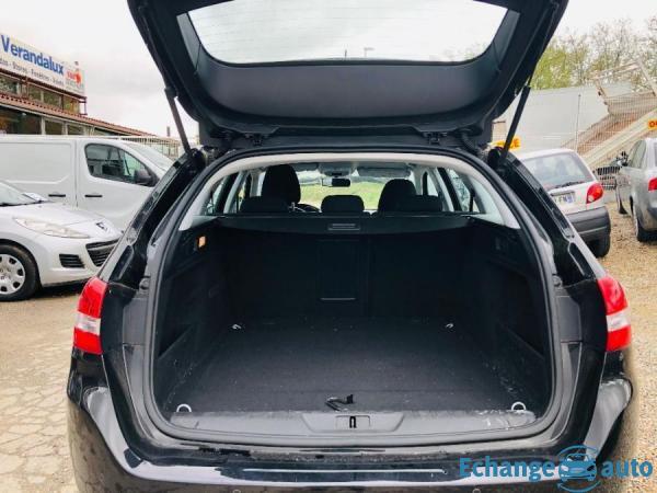 Peugeot 308 II Break 1.6HDI 120 CLIM GPS REGULATEUR LIMITEUR