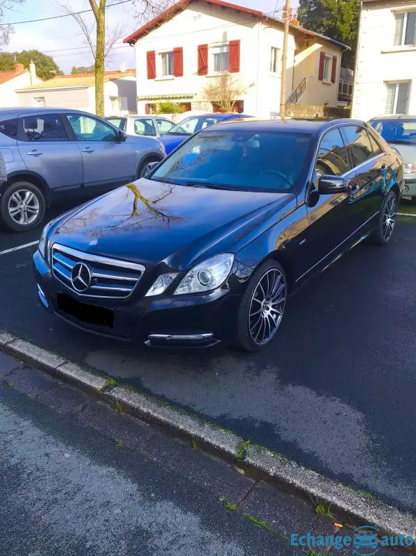 Mercedes E350 v6 265 4 matic plus