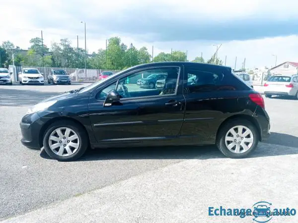 Peugeot 207 1.4 hdi 70 cv URBAN