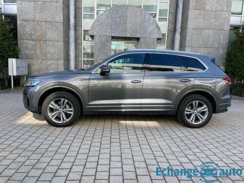 Volkswagen Touareg R-Line 4Motion