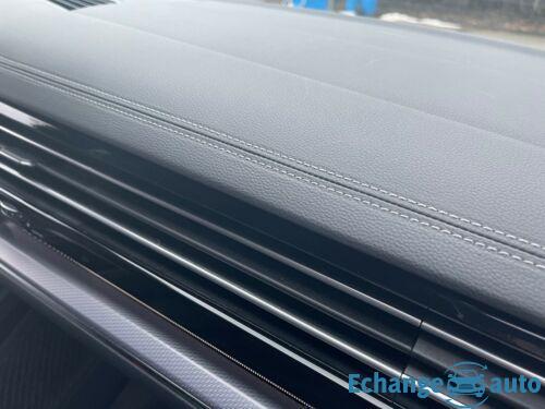 Volkswagen Touareg R-Line 4Motion