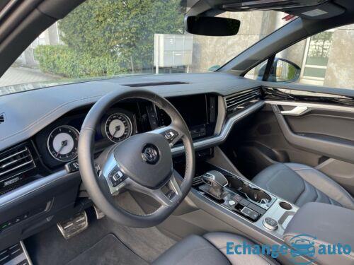 Volkswagen Touareg R-Line 4Motion