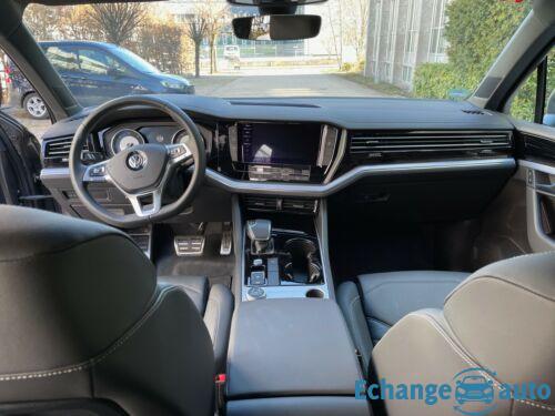 Volkswagen Touareg R-Line 4Motion