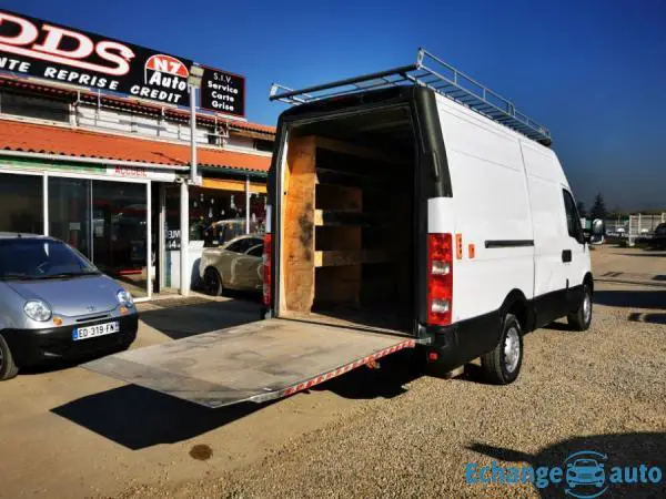 Iveco Daily HAYON FG 35S13 H2 126CV REGUL CLIM GALERIE