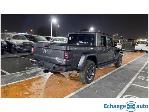 JEEP GLADIATOR Overland gris 3.6 V6 285ch 2020 NEUF