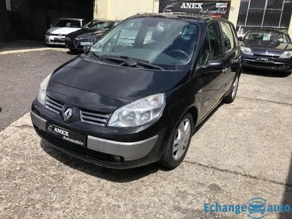 RENAULT SCENIC 1.9 dCi 130 FAP Privilège