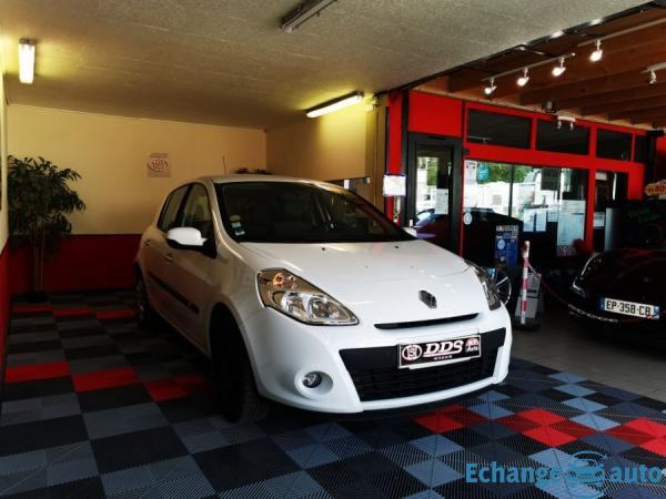 Renault Clio III PHASE 2 5P DCI ECO2 70cv