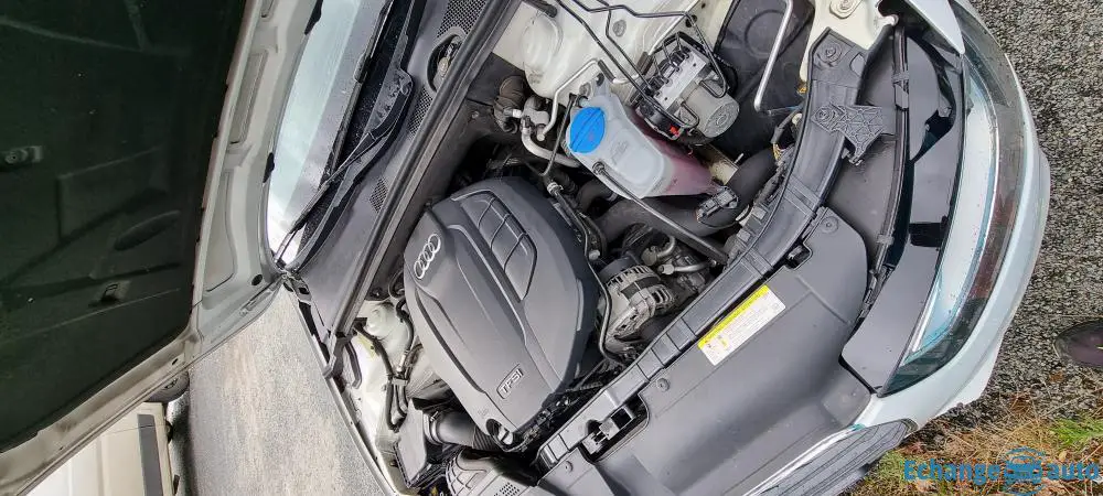 AUDI A4 2.0 TFSI 225
