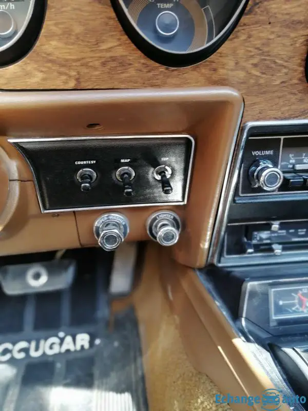 Ford Mercury Cougar XR7 V8