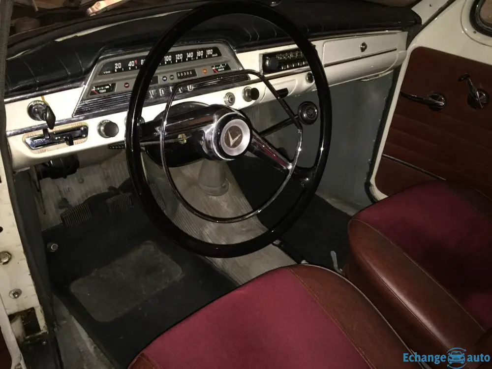 Volvo PV544 voiture de collection