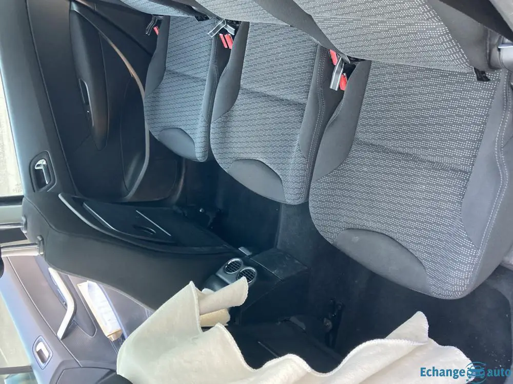 Peugeot 308 SW 1.6HDI 115CV 2009