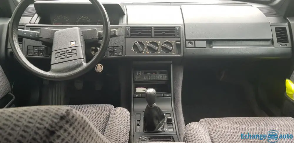 CITROEN XM vs CITROEN CX