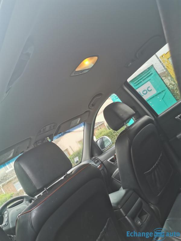 Hyundai santa fée 2 année 2008