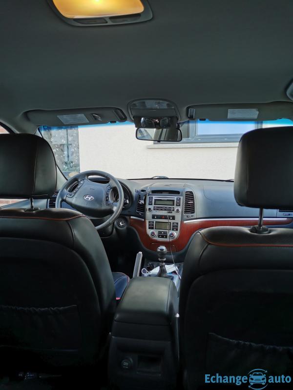 Hyundai santa fée 2 année 2008