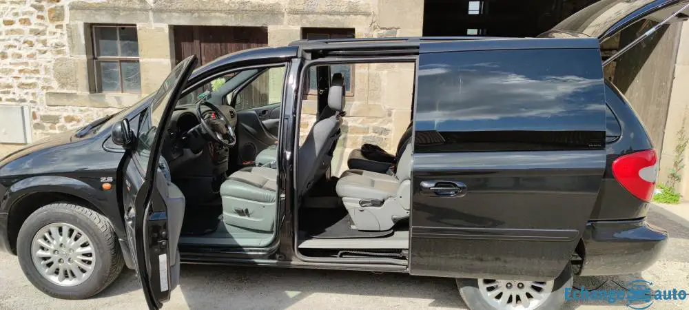 Chrysler Voyager IV 2.8 CRD LX