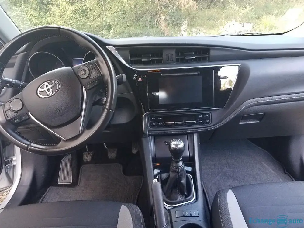 Toyota auris 112 d-4d dynamic business