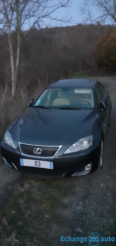 Lexus IS 250 executive BVA6  2007