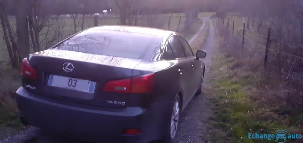 Lexus IS 250 executive BVA6  2007