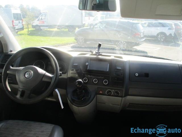 VOLKSWAGEN CARAVELLE