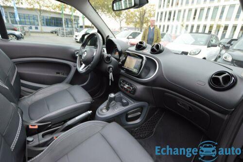 Smart ForTwo Cabrio Brabus style