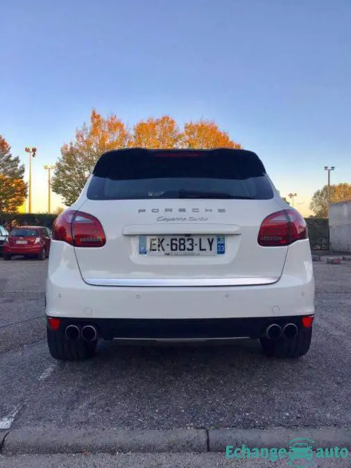 Porsche Cayenne turbo 500cv