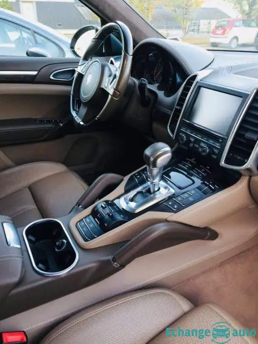 Porsche Cayenne turbo 500cv