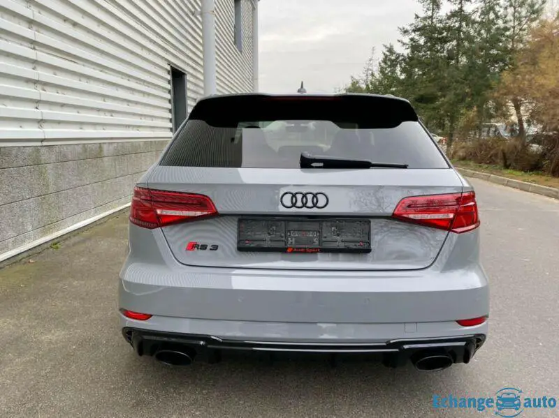 Audi RS3 Sportback 2.5 TFSI quattro HGP