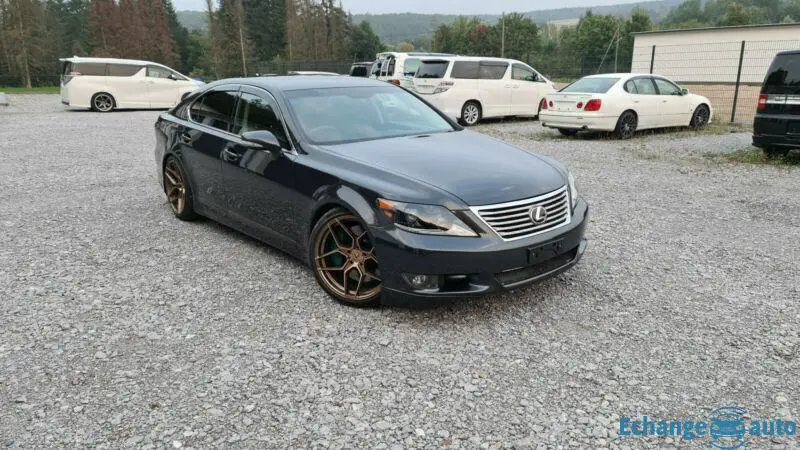 Lexus LS 460 HKS GT Supercharger